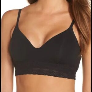 Natori Bliss Perfection Wireless Lace Accent Bra size 34A Black